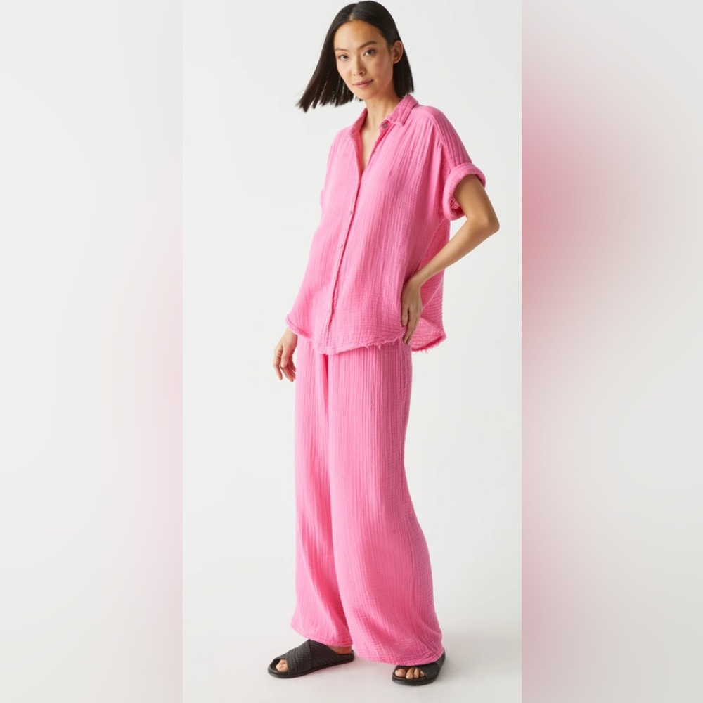 New NWT Michael Stars Susie Smocked Waist Pant in Flamingo cotton muslin
